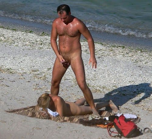 Фото нудистов занимающихся сексом прямо на пляже 25 фото