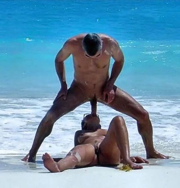 Секс на пляже частные фото 22 фото