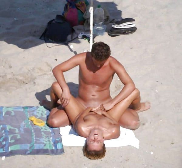 Секс на пляже частные фото 28 фото