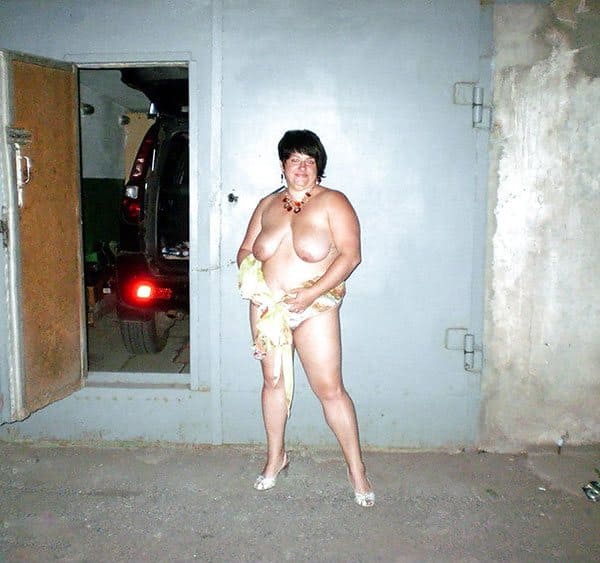 Домашние порно фото русской жены толстушки 8 фото