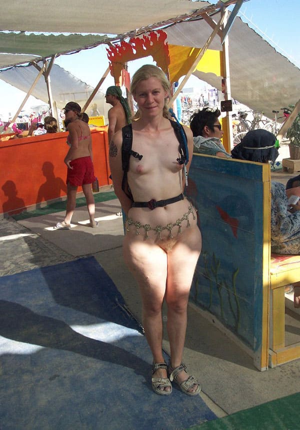 Голые девушки на фестивале Бернинг Мэн / Burning Man 29 фото