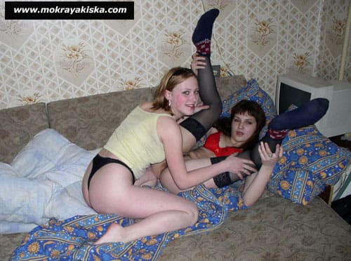 Русские подруги лесбиянки в общежитии 6 фото