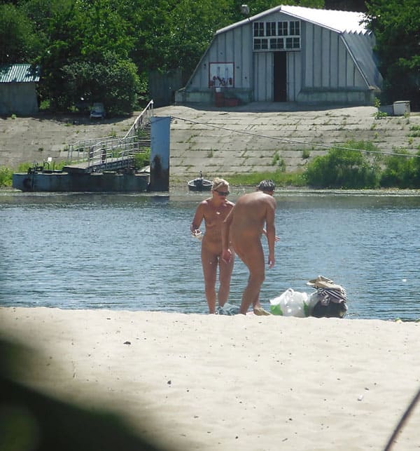 Нудистский пляж в Киеве съемка скрытой камерой 13 фото