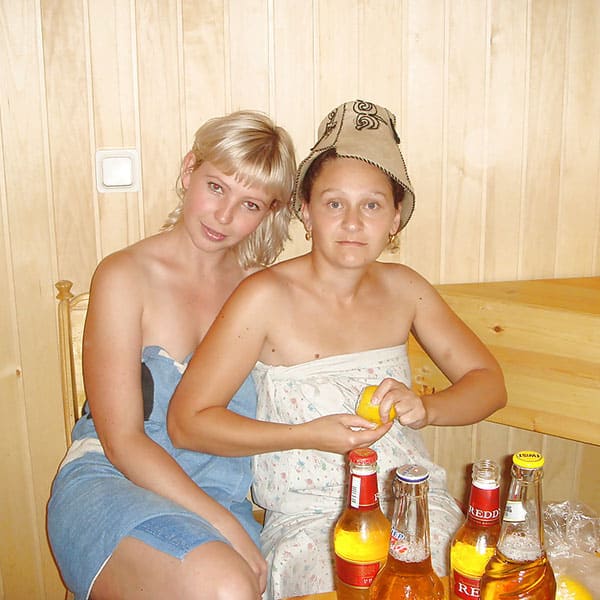 Пьяный девичник в русской сауне 5 фото