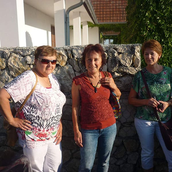 Автобусный тур зрелых женщин по нудистским пляжам Хорватии 45 фото