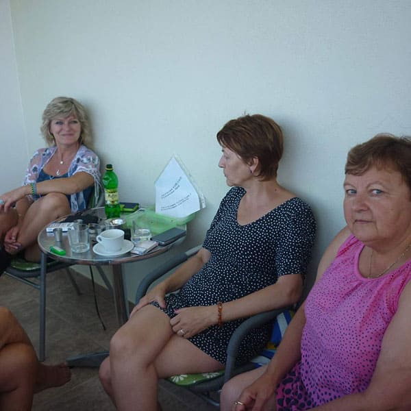 Автобусный тур зрелых женщин по нудистским пляжам Хорватии 56 фото