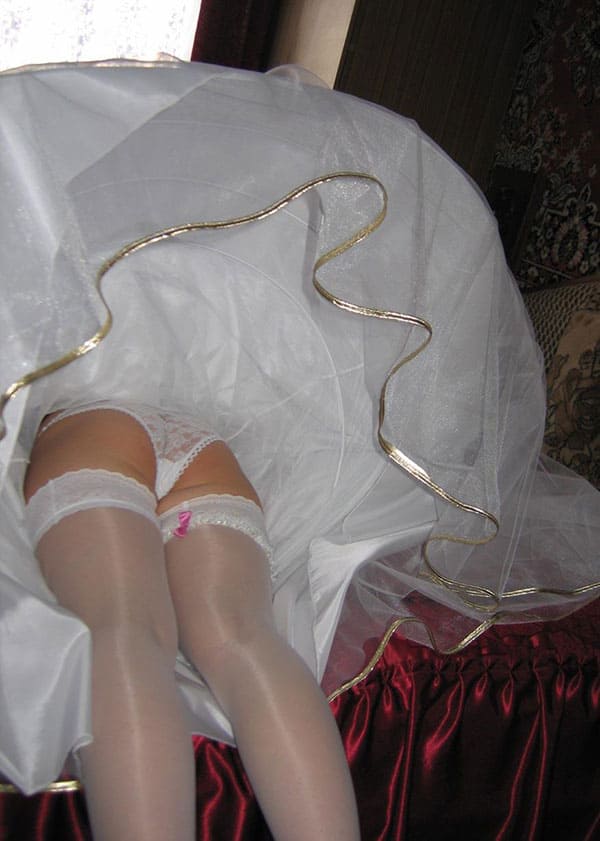 Случайные засветы русских невест подсмотренное 2 фото