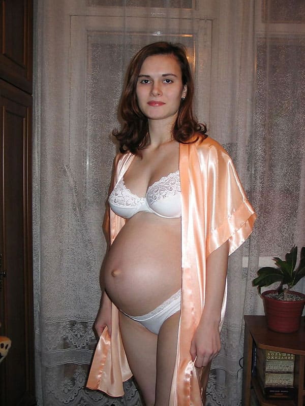Голые женщины во время беременности 3 фото