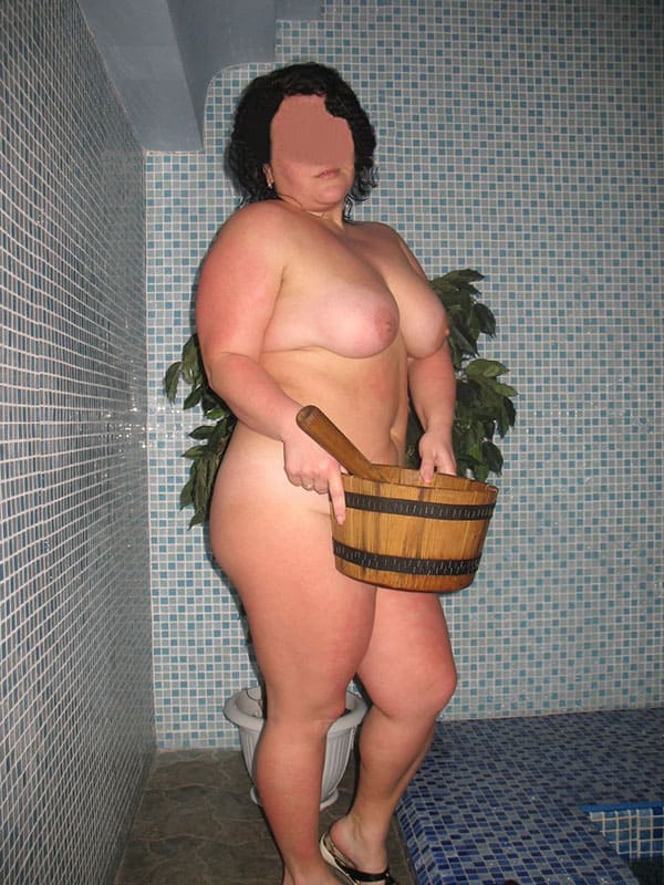 Голые женщины в русской бане 86 фото