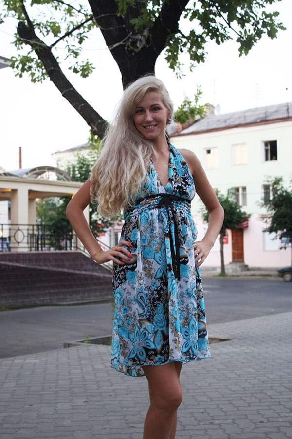 Русские девушки из соц сетей в одежде и голышом 11 фото