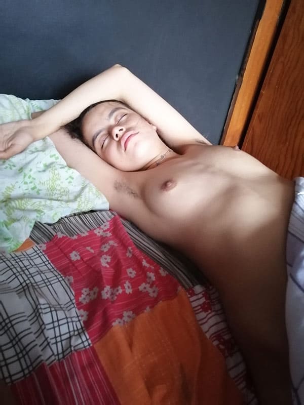 Пьяные спящие русские девушки голые 38 фото