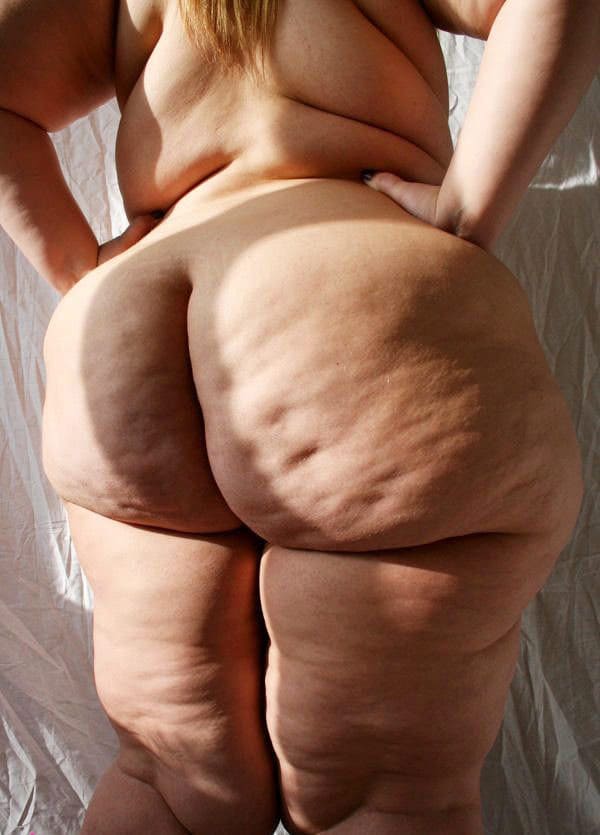 Толстая девушка с большой целлюлитной попой 72 фото