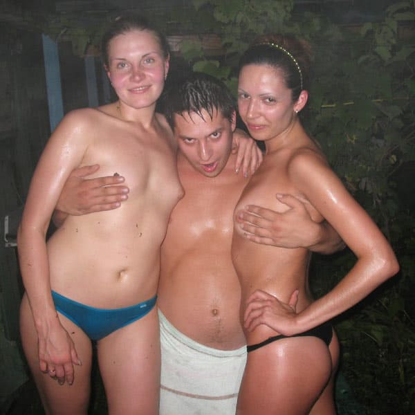 Русские семейные пары в бане с женами 4 фото
