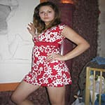 Примерная мать или голая блядь?