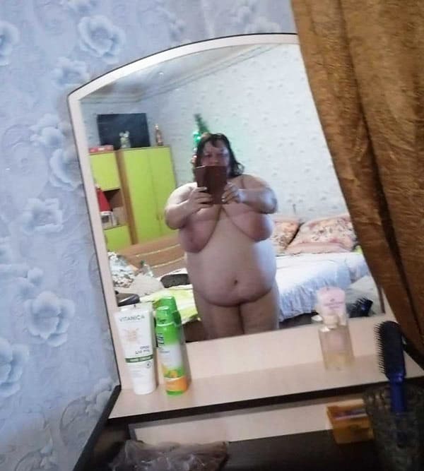 Домашние голые селфи русской толстой женщины 6 фото