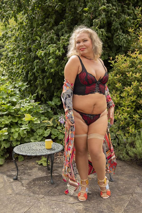 Пышная зрелка с красивым вареником 73 фото