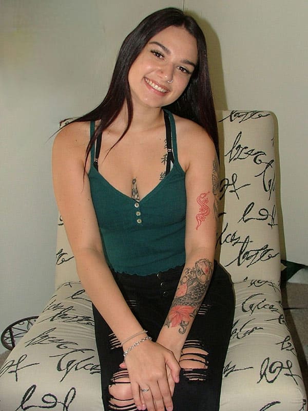 Сочная срака молодой украинки 4 фото