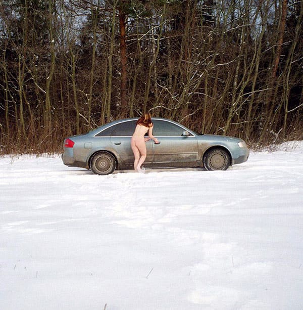 Зимнее ретро ню на природе 40 фото