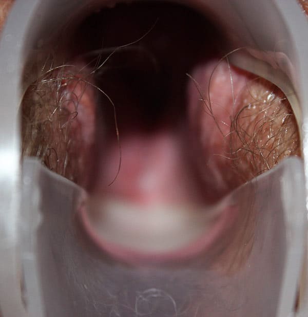 Широко раскрытая пизда жены крупным планом 3 фото