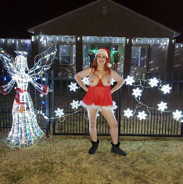 Толстая супруга любит Новый Год 31 фото