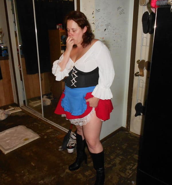 Секс пьяной толстушки с Октоберфеста 4 фото