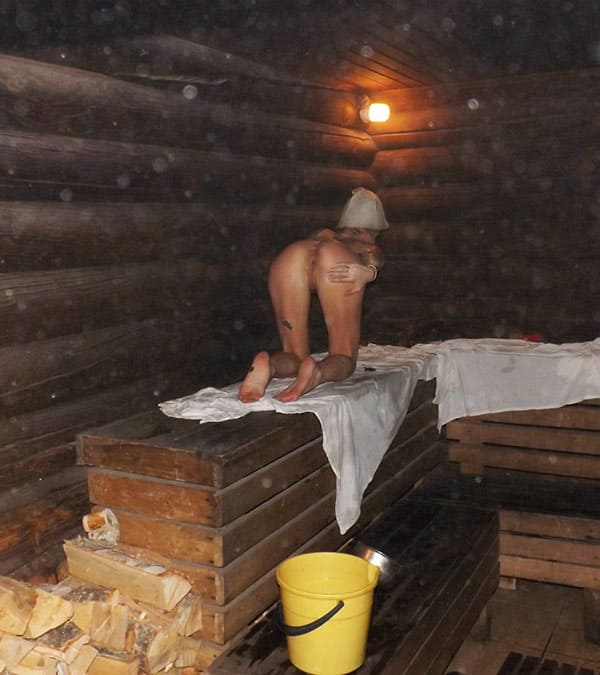 Голые девушки в бане подборка 35 фото