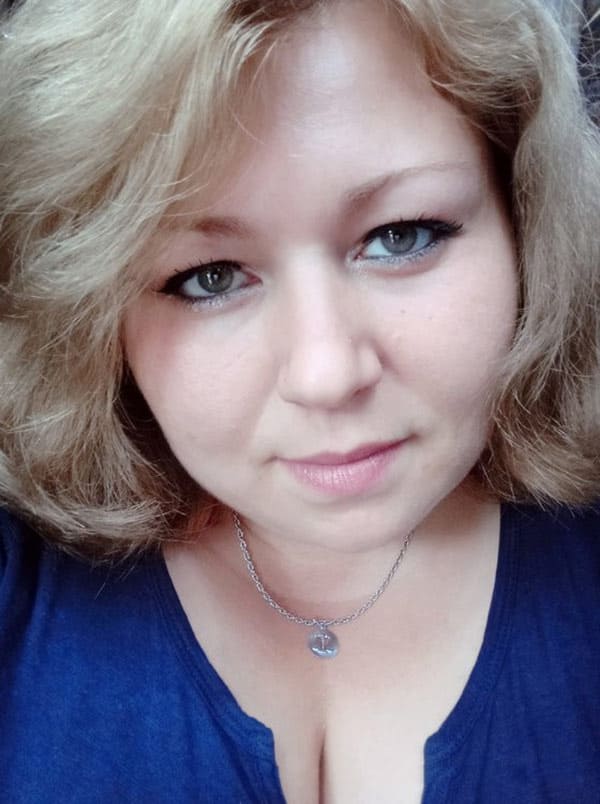 Домашние голые фото молодой толстухи 3 фото