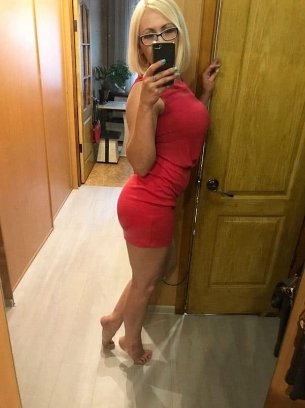 Голые дамы из бухгалтерии 22 фото