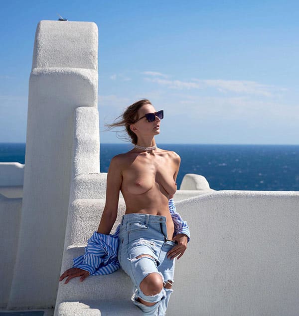 Русская нудистка с красивым телом 8 фото