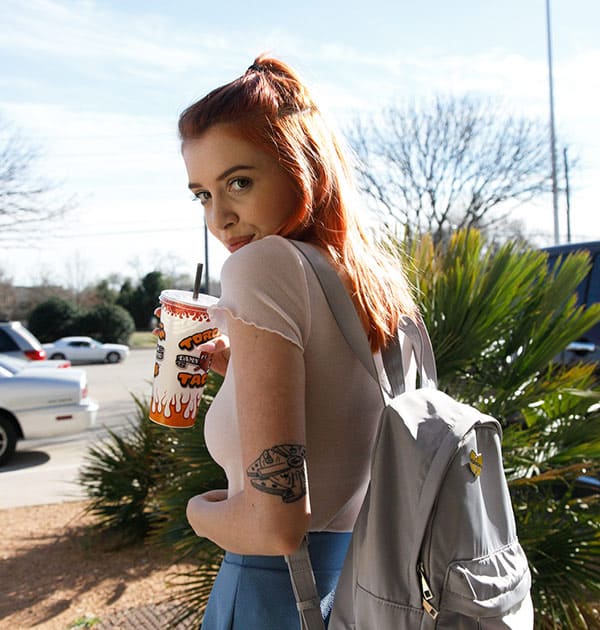 Засветы рыжей девушки в строительном магазине 23 фото