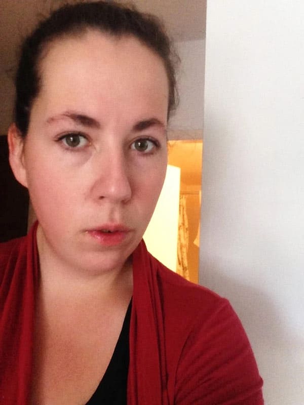 Марина показала волосатую пизду присланное 12 фото