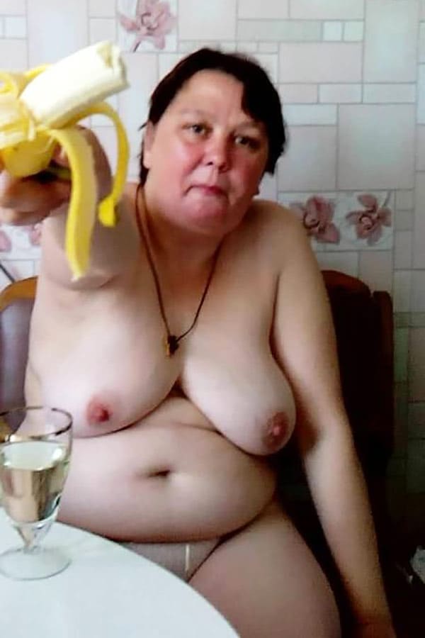 Большие сиськи русских мамок 90 фото