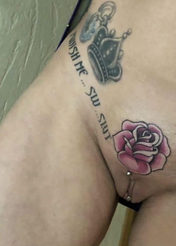 Тату на пизде подборка 14 фото