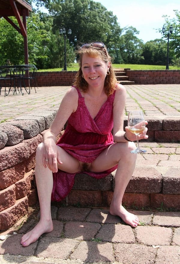 Пьяные голые женщины любительские фото 16 фото