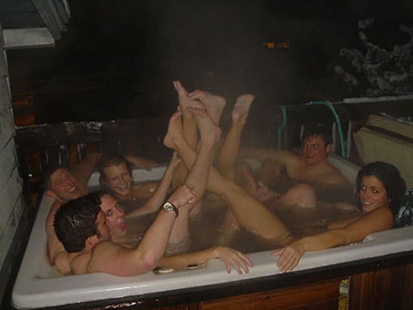 Пьяные русские голые девушки 19 фото