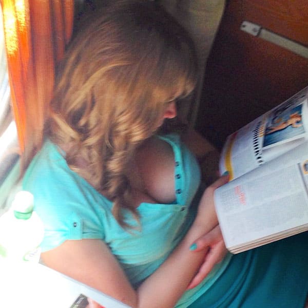 Сексуальные попутчицы в русских поездах плацкартах 16 фото