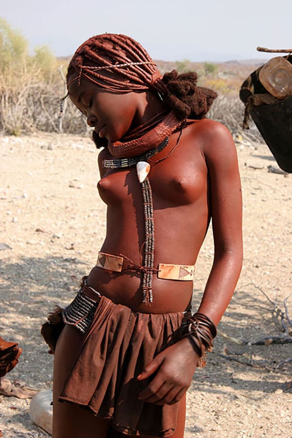 Голые папуаски из племени лесбиянок 51 фото