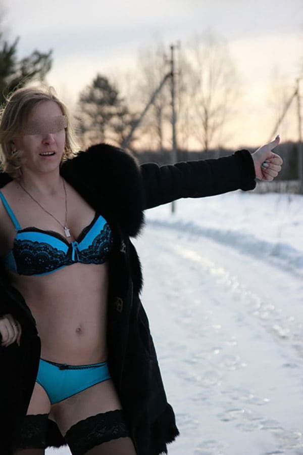 Русские бабы даже голышом зимы не боятся 27 фото